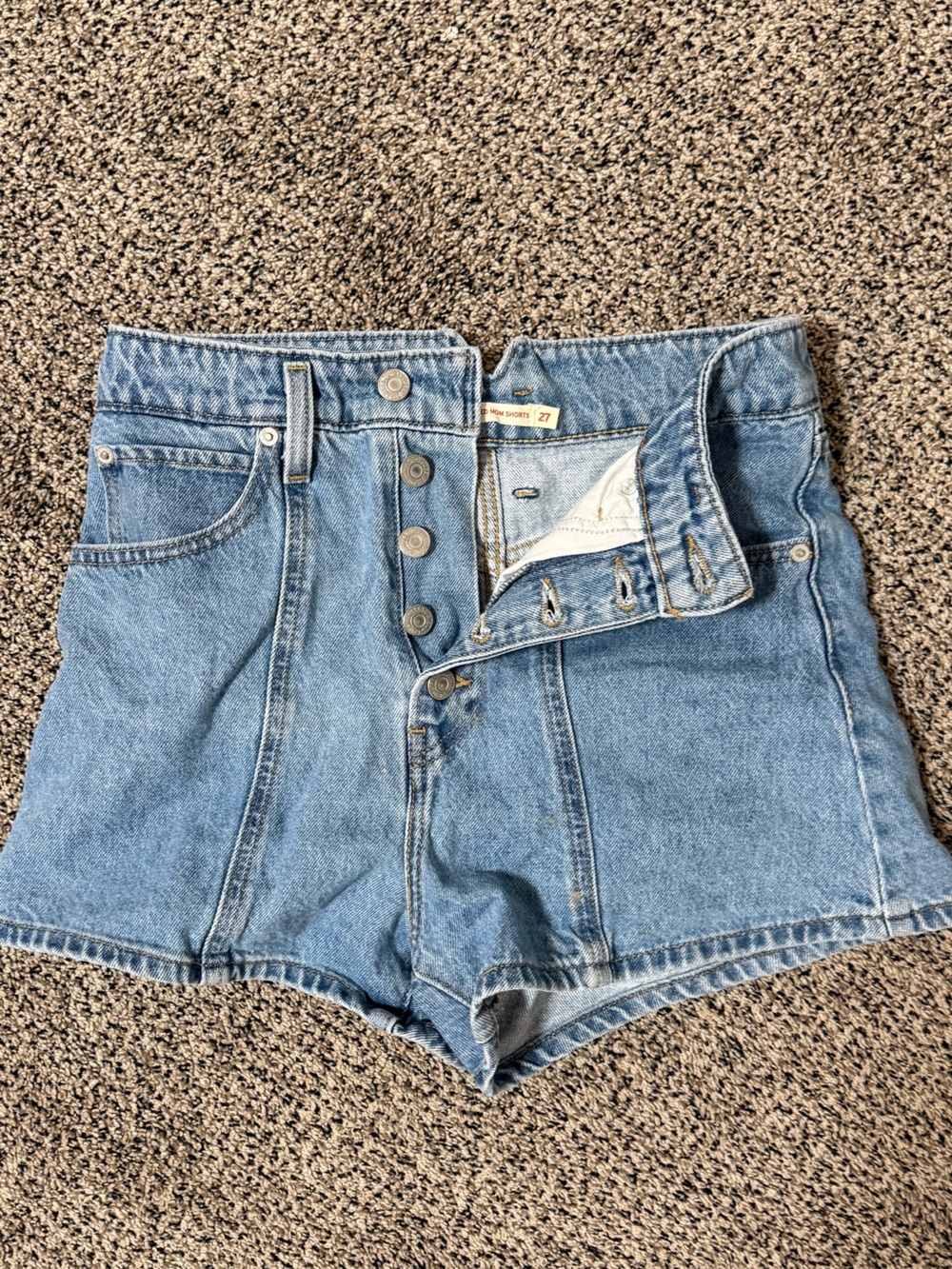 Levi's Button Fly Light Notch waist High rise shorts